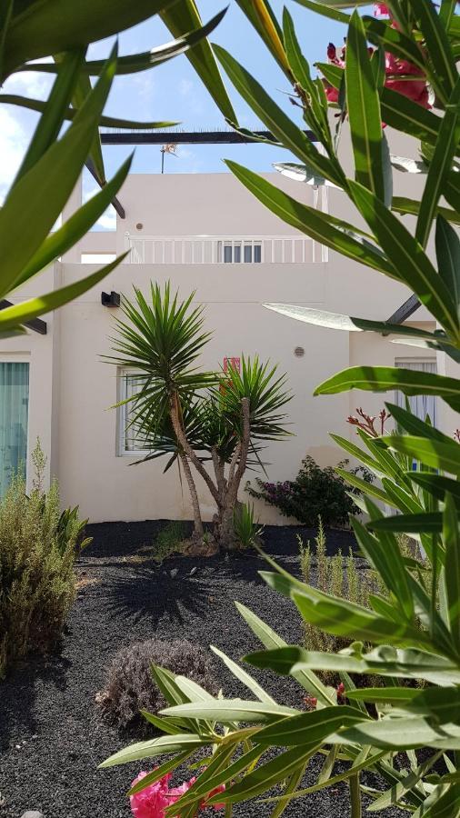 Calima Lodge Corralejo Bagian luar foto